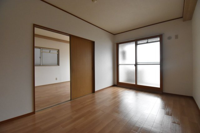 コーポラスTKの寝室