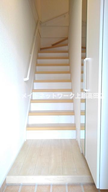 カリーノＢの玄関|玄関