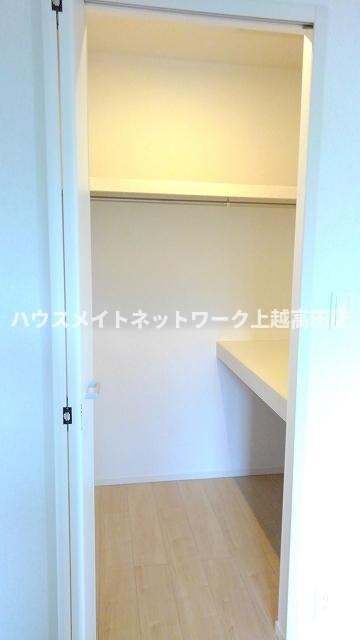 カリーノＢの収納|ウォークインクローゼット