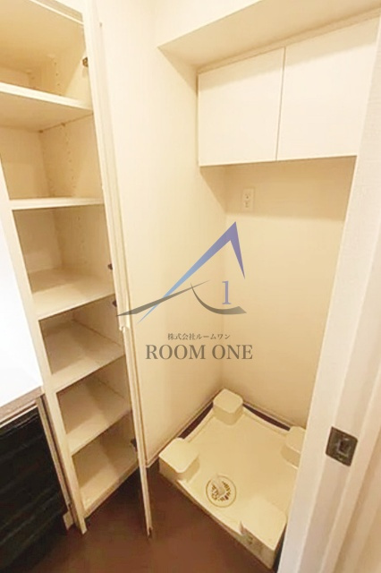 レックス日本橋水天宮プレミアタワーの設備|洗濯機置き場です。