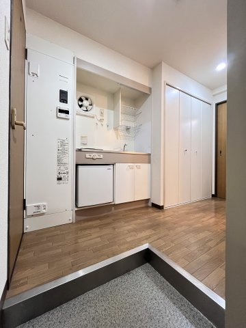 カルムⅣの玄関