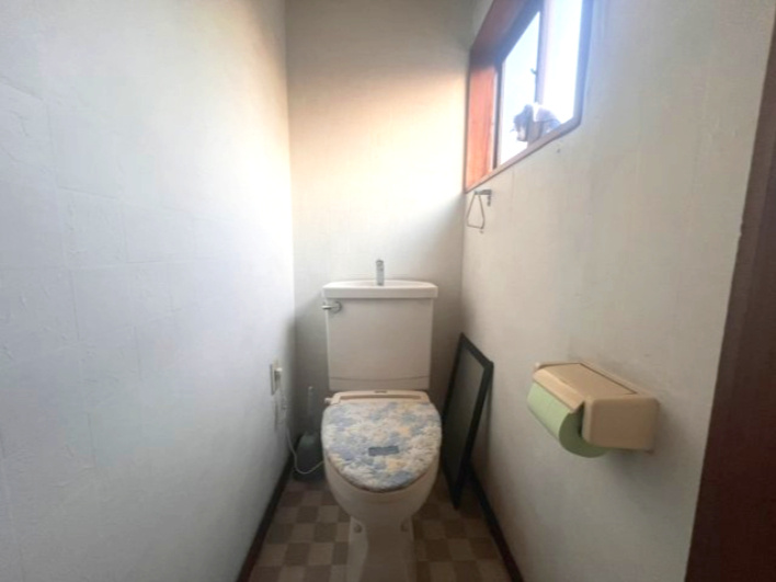 芳賀郡茂木町中古戸建　店舗併用住宅♪のトイレ|2F