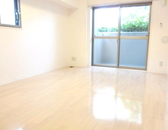 ルミエールの居間・リビング