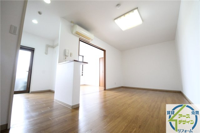 YKハイツ西明石の居間・リビング|※類似写真