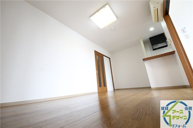 YKハイツ西明石の居間・リビング|※類似写真