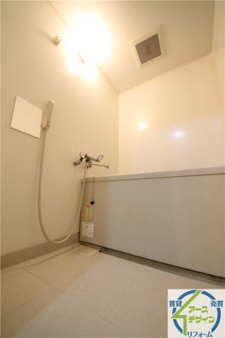 YKハイツ西明石の浴室|※類似写真