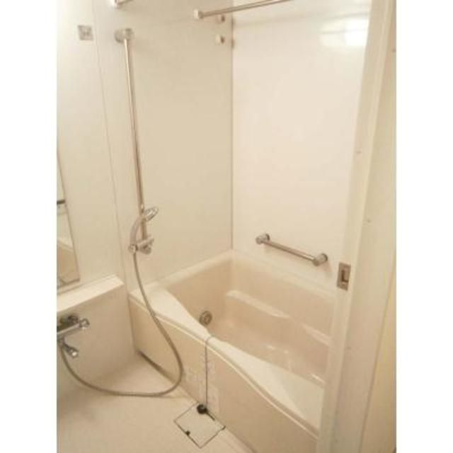 ＴＨＥ　ＴＯＫＹＯ　ＴＯＷＥＲＳ　ＭＩＤＴＯＷＥＲの浴室