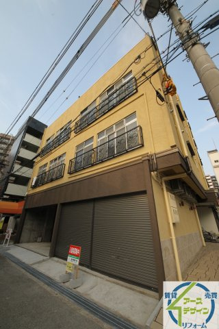 MAHOROBA.BLDGの外観