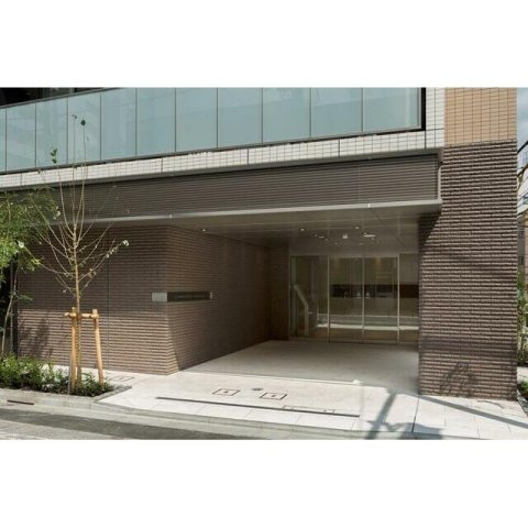 ＨＦ上野入谷レジデンスのエントランス