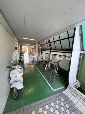 【その他共用部分】 | LCN上高井戸 | 自転車置き場