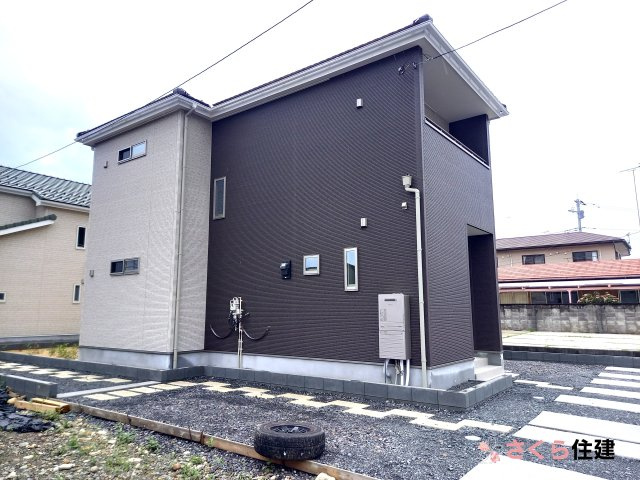 いろどりアイタウン那須塩原並木町　1号棟の外観|ツートーンの落ち着いたカラーの外観です