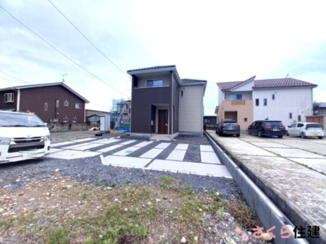 いろどりアイタウン那須塩原並木町　1号棟の駐車場|駐車場は2～3台可能です