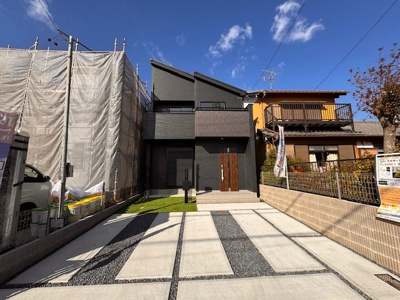 【前面道路含む現地写真】 | GRAFARE尾張旭市北本地ヶ原町全２棟【本地原小　旭中】 | LINEから簡単お問合せ可能！
友達検索で@nqk7328tです！。