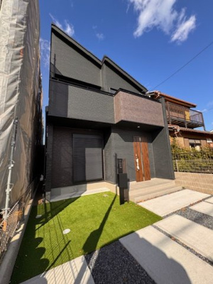 【前面道路含む現地写真】 | GRAFARE尾張旭市北本地ヶ原町全２棟【本地原小　旭中】 | LINEから簡単お問合せ可能！
友達検索で@nqk7328tです！。