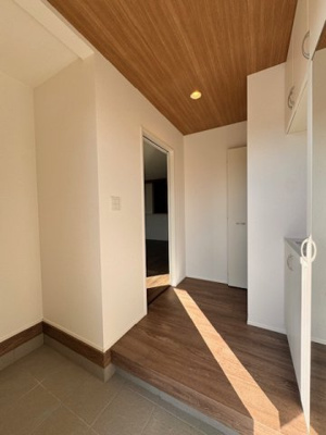 【前面道路含む現地写真】 | GRAFARE尾張旭市北本地ヶ原町全２棟【本地原小　旭中】 | LINEから簡単お問合せ可能！
友達検索で@nqk7328tです！。