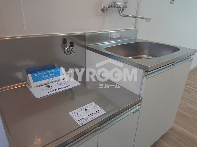 カーサ羽沢のキッチン|キッチン（同一仕様写真）