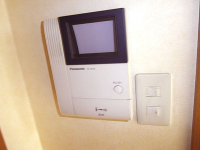 【セキュリティ】 | カーサリモーネ | TVモニター付インターホン☆