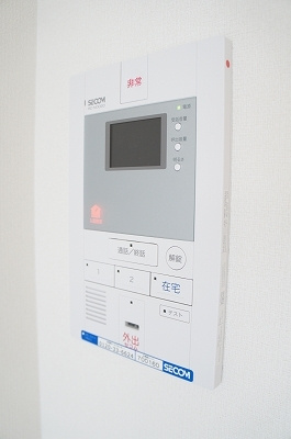 リブリ・エレメントの設備