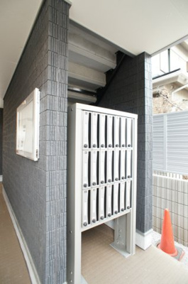 【その他】 | リブリ・モア