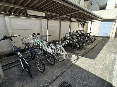 【駐車場】 | ビブレ西池 | 駐輪場