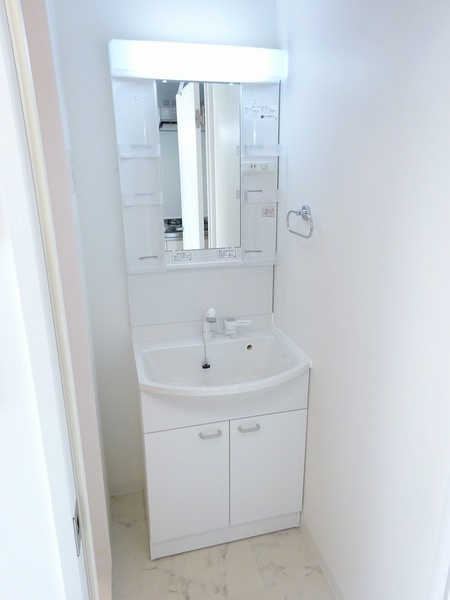 ザ・レジデンス・オブ・トーキョーＳＲ２０の洗面所