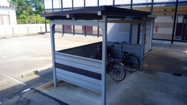 レオパレス東新庄のその他|駐輪場