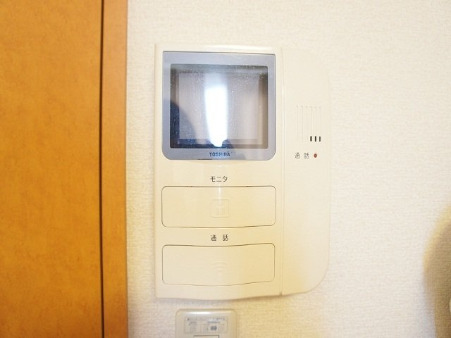 レオパレス東新庄のその他|モニター付きインターホン