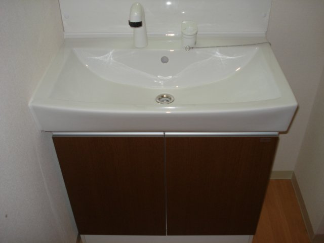 アクアマリンの洗面所|洗髪洗面化粧台