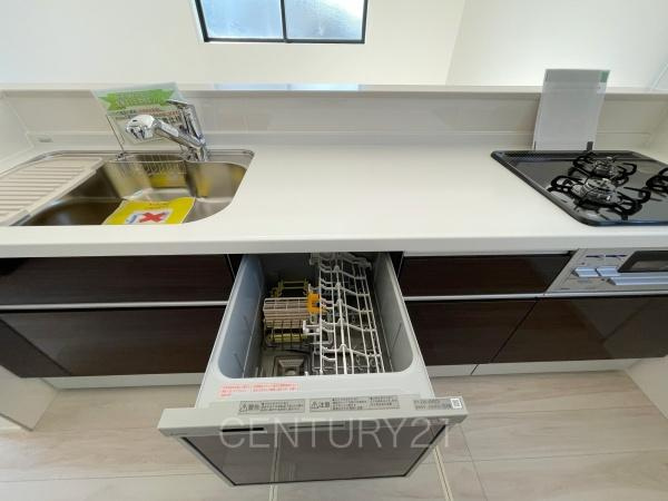 前橋市東善町１期２号棟のキッチン|食器洗い乾燥機付きです。