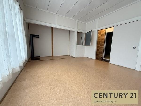 鶴町1丁目貸家の洋室|★きれいな内装です！★