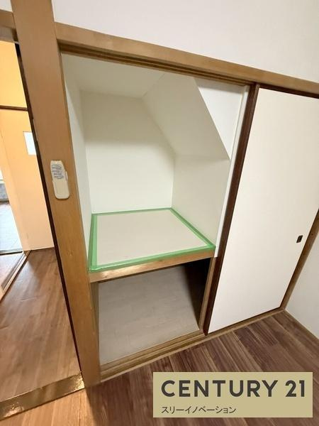 鶴町1丁目貸家の収納|★収納スペースもたくさん！★