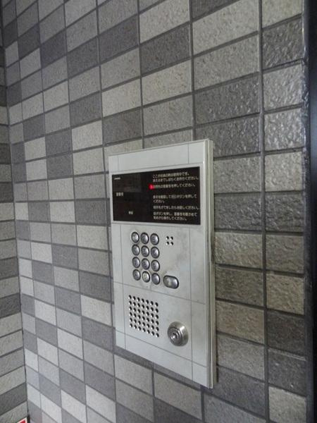 グランドメゾン千島のエントランス|★しっかり防犯★