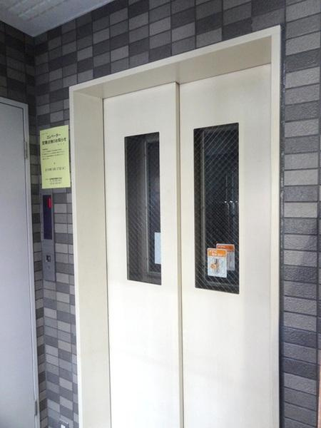 グランドメゾン千島のエントランス|★エレベーター付きですよ★