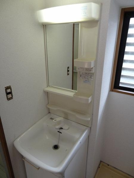 グランドメゾン千島の洗面所|★きれいな独立洗面台★
