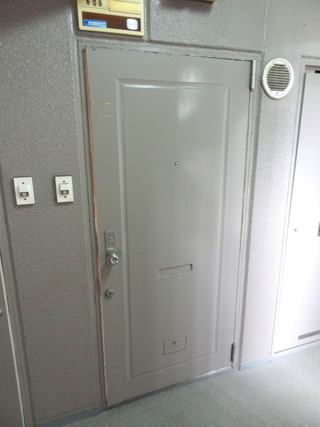 中善大正ハイツのセキュリティ|★表玄関★