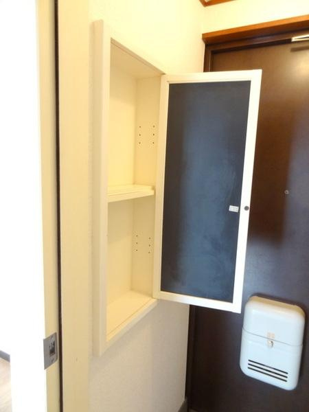 ボンジュール南恩加島の玄関|★小物入れにちょうどいいですね★