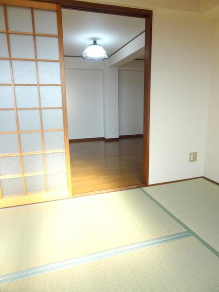 ボンジュール南恩加島の和室|★和室側から洋室へ★