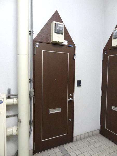 ボンジュール南恩加島の玄関|★可愛い表玄関です★