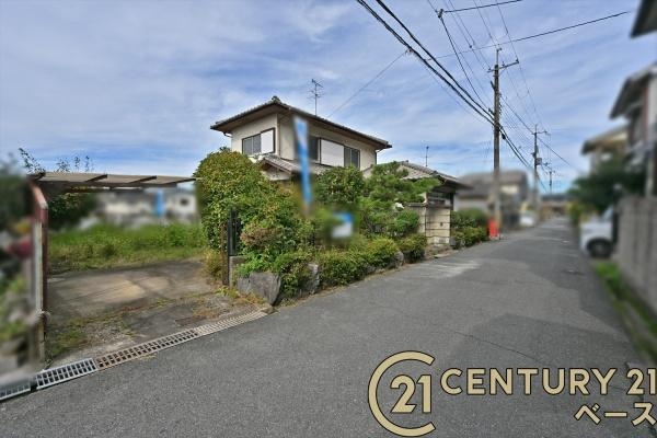 北葛城郡上牧町下牧６丁目　一戸建の前面道路含む現地写真|■現地撮影写真■コンビニが徒歩圏内に近接しています。