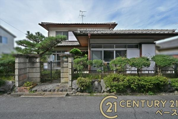 北葛城郡上牧町下牧６丁目　一戸建