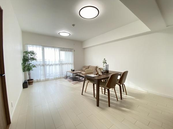 【居間・リビング】 | エリオ西神南3号棟