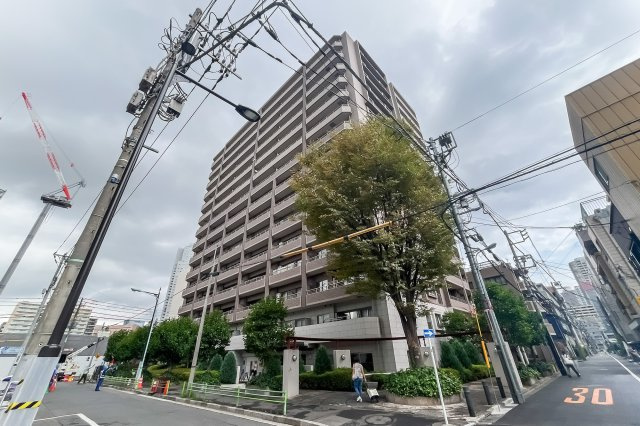 オーベル月島リバージュグランの外観