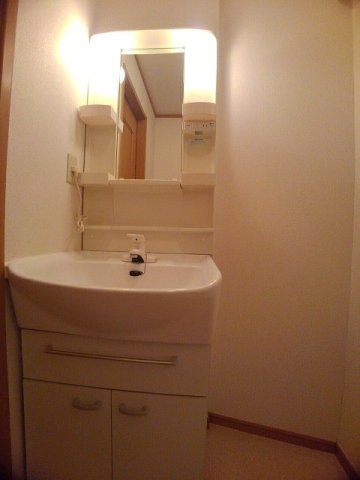 ソレイユＫの洗面所