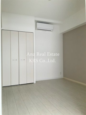 【寝室】 | ノーブルスクエア新町 | 寝室部分！エアコン、クローゼットがあります！