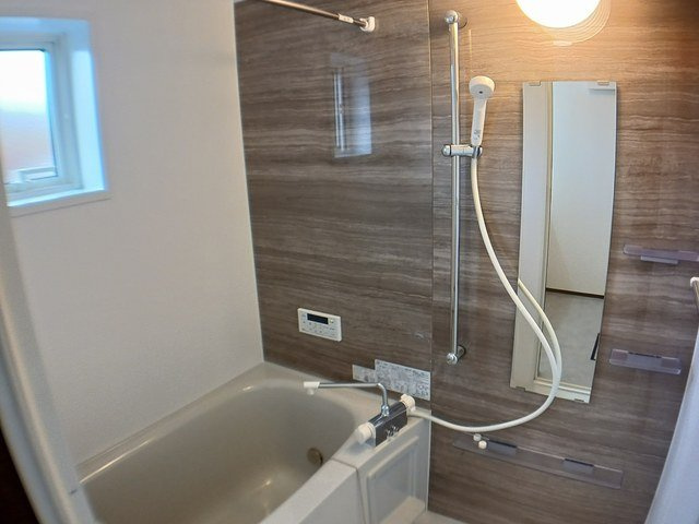 フォルトーナⅤの浴室