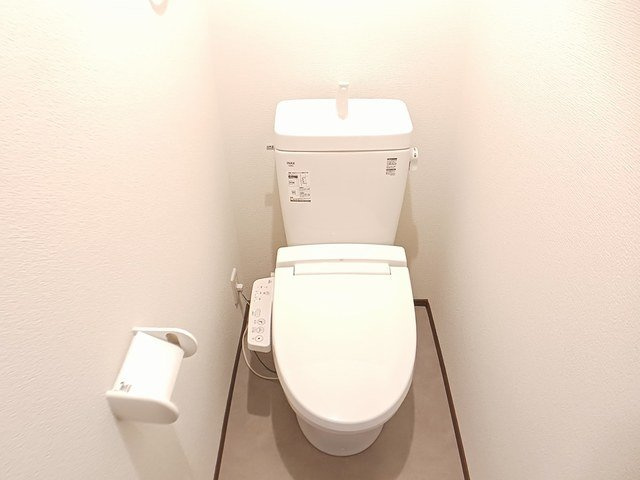 フォルトーナⅤのトイレ