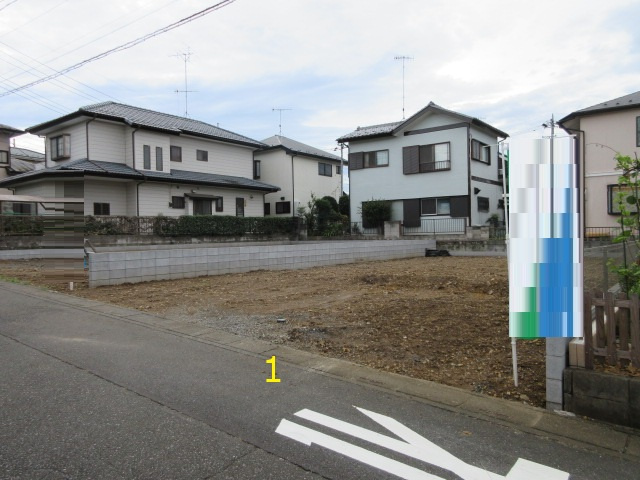 【仲介手数料無料】新築戸建　嵐山町むさし台3-15-6（全2棟）の前面道路含む現地写真