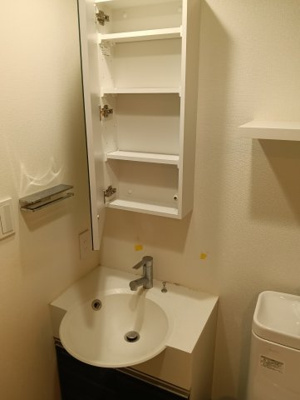 【洗面所】 | ラヴェニール東神奈川 | 広い洗面スペース