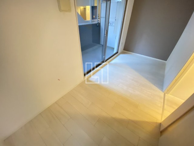 【寝室】 | Grandi Utsubo Park | Grandi Utsubo Park（グランディウツボパーク）　洋室