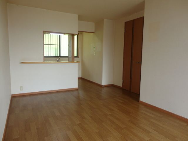 プラムハウス2の居間・リビング